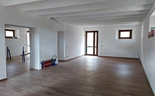 RIF: 2 IN APERTA CAMPAGNA…
