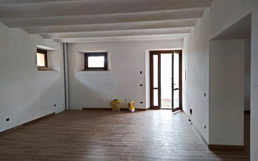 RIF: 2 IN APERTA CAMPAGNA…