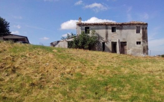 RIF: 194 CAMPAGNA CHE PASSIONE…