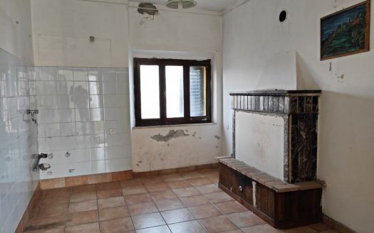 RIF: 812 CIELO/TERRA CON CORTE A VILLA STRADA
