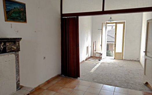 RIF: 812 CIELO/TERRA CON CORTE A VILLA STRADA