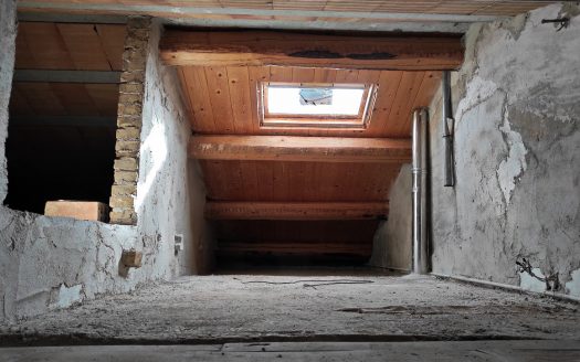 RIF: 812 CIELO/TERRA CON CORTE A VILLA STRADA