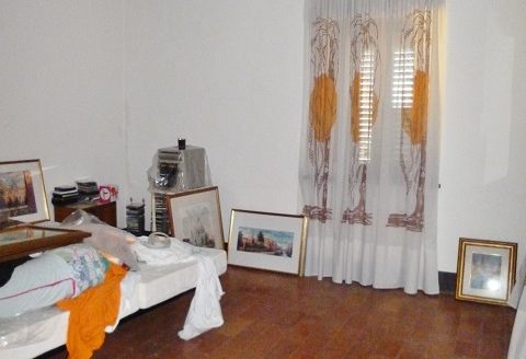 RIF: 308 AMPIO CASALE VICINO AI SERVIZI