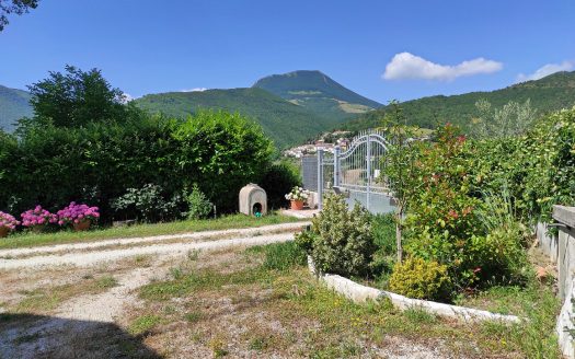 RIF: 831 PACE, NATURA, TRANQUILLITA’