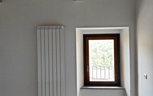 RIF. 842 – 2 CASE AL PREZZO DI 1!!!