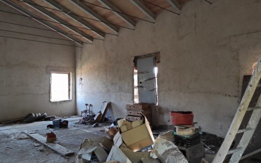 RIF. 842 – 2 CASE AL PREZZO DI 1!!!