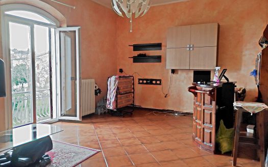 RIF. 863 VILLA STRADA VILLETTA DI TESTA CON GIARDINO PRIVATO