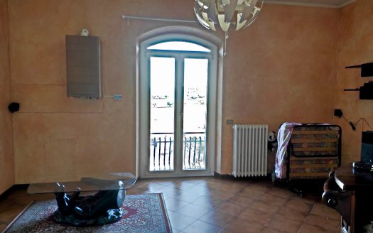 RIF. 863 VILLA STRADA VILLETTA DI TESTA CON GIARDINO PRIVATO