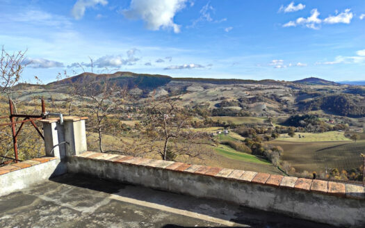 RIF. 874 IMMOBILE DEL XIV SECOLO