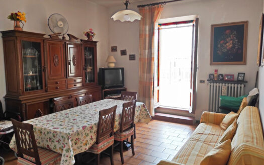 RIF. 894 VICINANZE VILLA STRADA