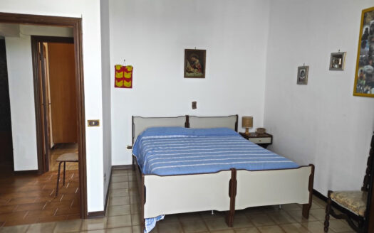 RIF. 894 VICINANZE VILLA STRADA