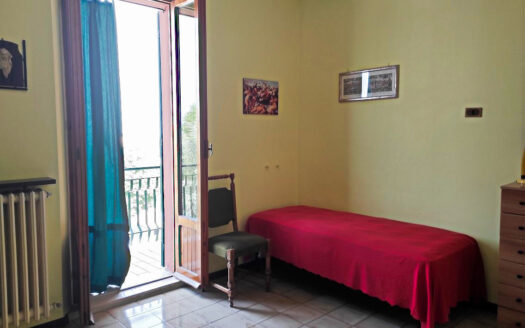 RIF. 894 VICINANZE VILLA STRADA