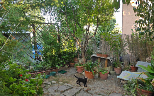RIF. 897 APPARTAMENTO PIANO TERRA CON GIARDINO