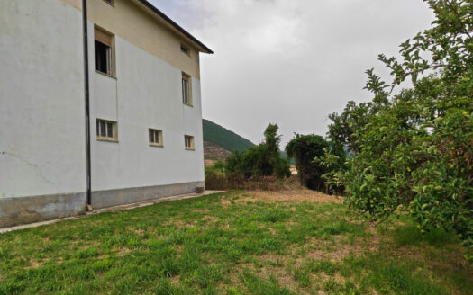 RIF. 904 CASA INDIPENDETE