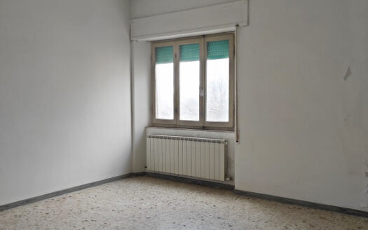 RIF. 922 CASA INDIPENDENTE VERSANTE MACERATA