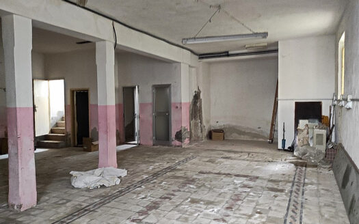 RIF. 922 CASA INDIPENDENTE VERSANTE MACERATA