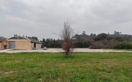 CAPANNONE ZONA Z.I.P.A.