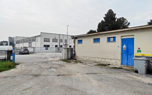 CAPANNONE ZONA Z.I.P.A.