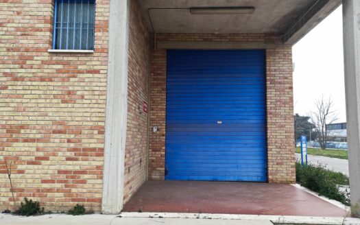 CAPANNONE ZONA Z.I.P.A.