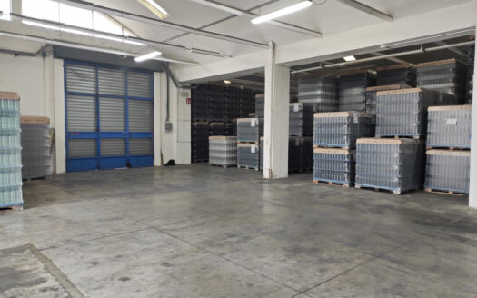 CAPANNONE ZONA Z.I.P.A.