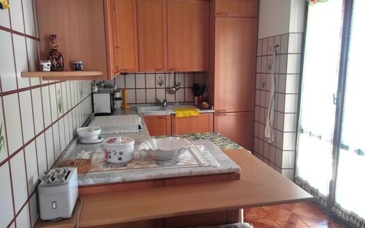 RIF. 943 APPARTAMENTO IN APIRO