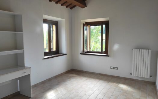 Cingoli Immobiliare RIF. 948 RUSTICO VISTA LAGO