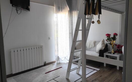 Cingoli Immobiliare RIF. 949 CASALE PANORAMICO RISTRUTTURATO CON PISCINA E TERRENO