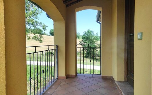 Cingoli Immobiliare RIF. 948 RUSTICO VISTA LAGO