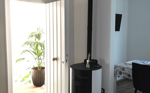 Cingoli Immobiliare RIF. 949 CASALE PANORAMICO RISTRUTTURATO CON PISCINA E TERRENO