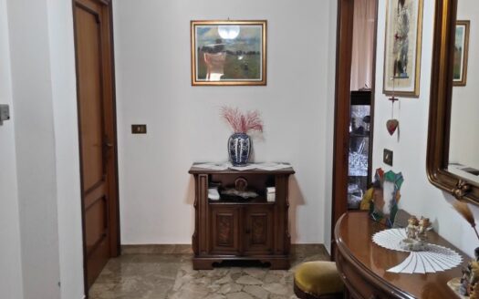 RIF. 952 AMPIO APPARTAMENTO SUPER PANORAMICO!!!
