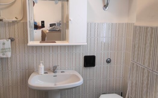 RIF. 958 Piccolo Rifugio in Casale di Campagna a SOLI €15.000!