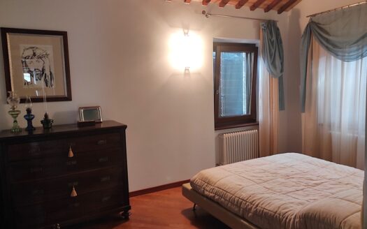 RIF. 954 Dimora di Prestigio con Dependance e Piscina: un’oasi di charme e comfort.