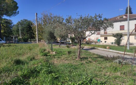 RIF. 958 Piccolo Rifugio in Casale di Campagna a SOLI €15.000!