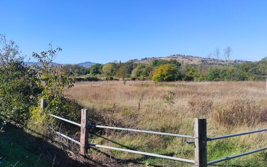 Casale Panoramico con 2 Ettari di Terreno e Contributo Ricostruzione Già Concesso.