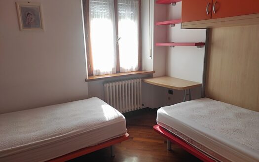 RIF. 960 APPARTAMENTO LUMINOSO CON VISTA “BALCONE DELLE MARCHE”