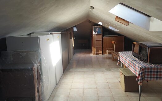 RIF. 960 APPARTAMENTO LUMINOSO CON VISTA “BALCONE DELLE MARCHE”