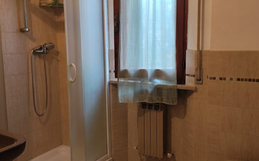 RIF. 963 APPARTAMENTO PANORAMICO CON CAMINO E DOPPI BALCONI!