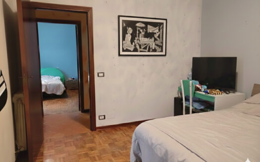 RIF. 963 APPARTAMENTO PANORAMICO CON CAMINO E DOPPI BALCONI!