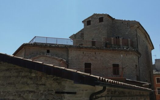 RIF. 413 Attico con Terrazza di 86 mq e Vista “Balcone delle Marche”.