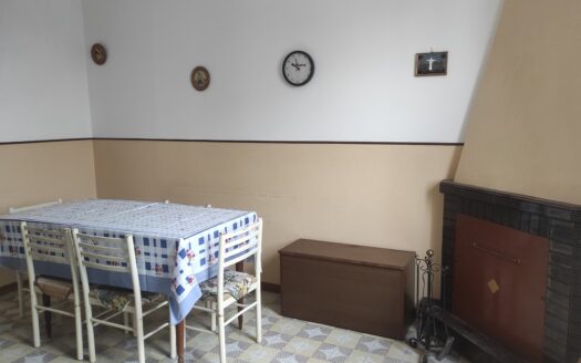 RIF. 965 Castel Sant’Angelo di Cingoli: Indipendenza e tranquillità