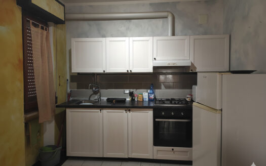 RIF. 963 APPARTAMENTO PANORAMICO CON CAMINO E DOPPI BALCONI!