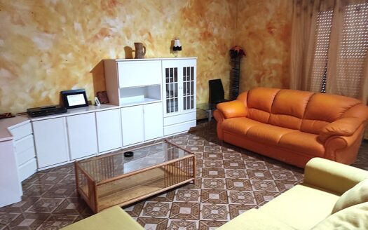 RIF. 963 APPARTAMENTO PANORAMICO CON CAMINO E DOPPI BALCONI!