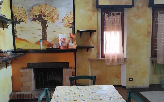 RIF. 963 APPARTAMENTO PANORAMICO CON CAMINO E DOPPI BALCONI!