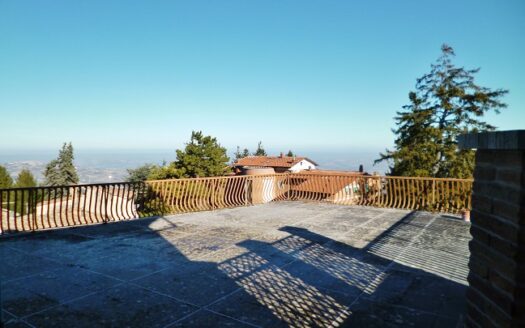 RIF. 413 Attico con Terrazza di 86 mq e Vista “Balcone delle Marche”.