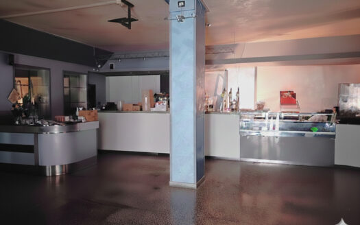 Cingoli Immobiliare RIF: 969 Opportunità Storica a Cingoli: Il “Bar Dei Tigli” cerca un nuovo capitolo!