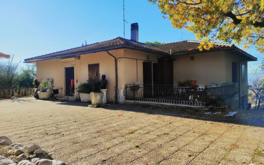 Cingoli Immobiliare RIF. 973 Prestigiosa Proprietà Panoramica a Pollenza (MC)
