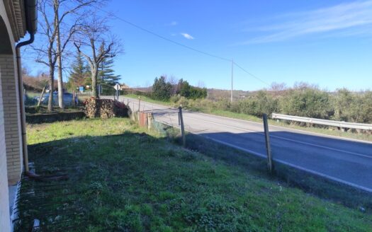 RIF. 974 SPLENDIDA CASA SINGOLA ALLO STATO GREZZO CON VISTA PANORAMICA