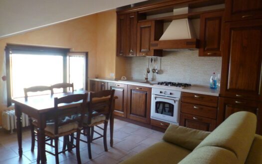 RIF. 401 ATTICO MANSARDATO CON VISTA STREPITOSA!!!