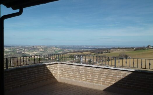 RIF. 401 ATTICO MANSARDATO CON VISTA STREPITOSA!!!