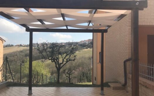 RIF. 636 VILLETTA MODERNA CON GIARDINO E FOTOVOLTAICO